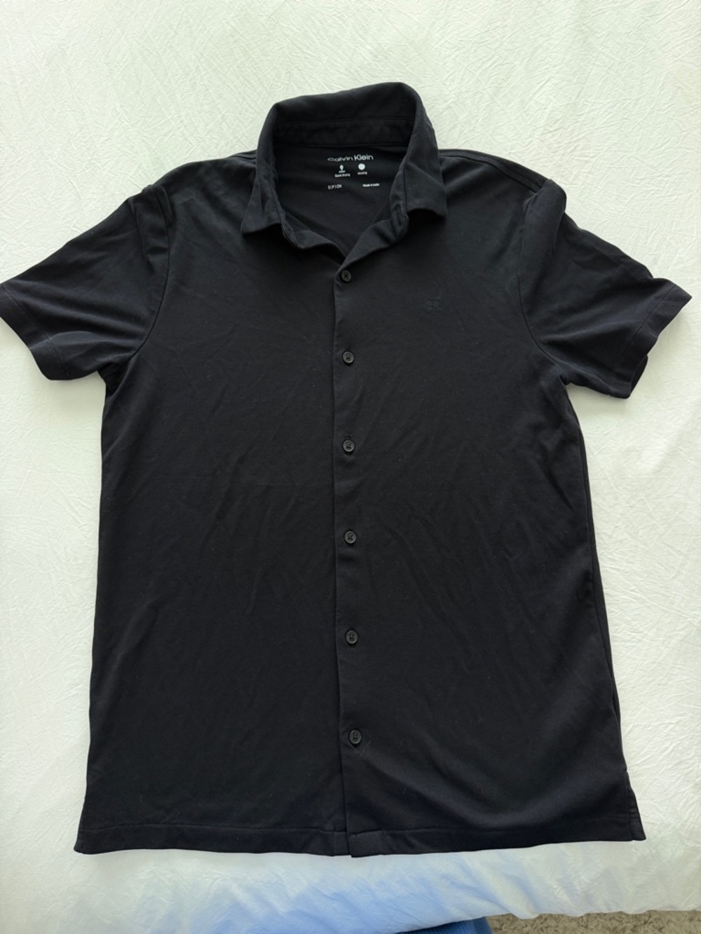 Calvin Klein Men’s Black Short-Sleeve Casual Button-Down Shirt